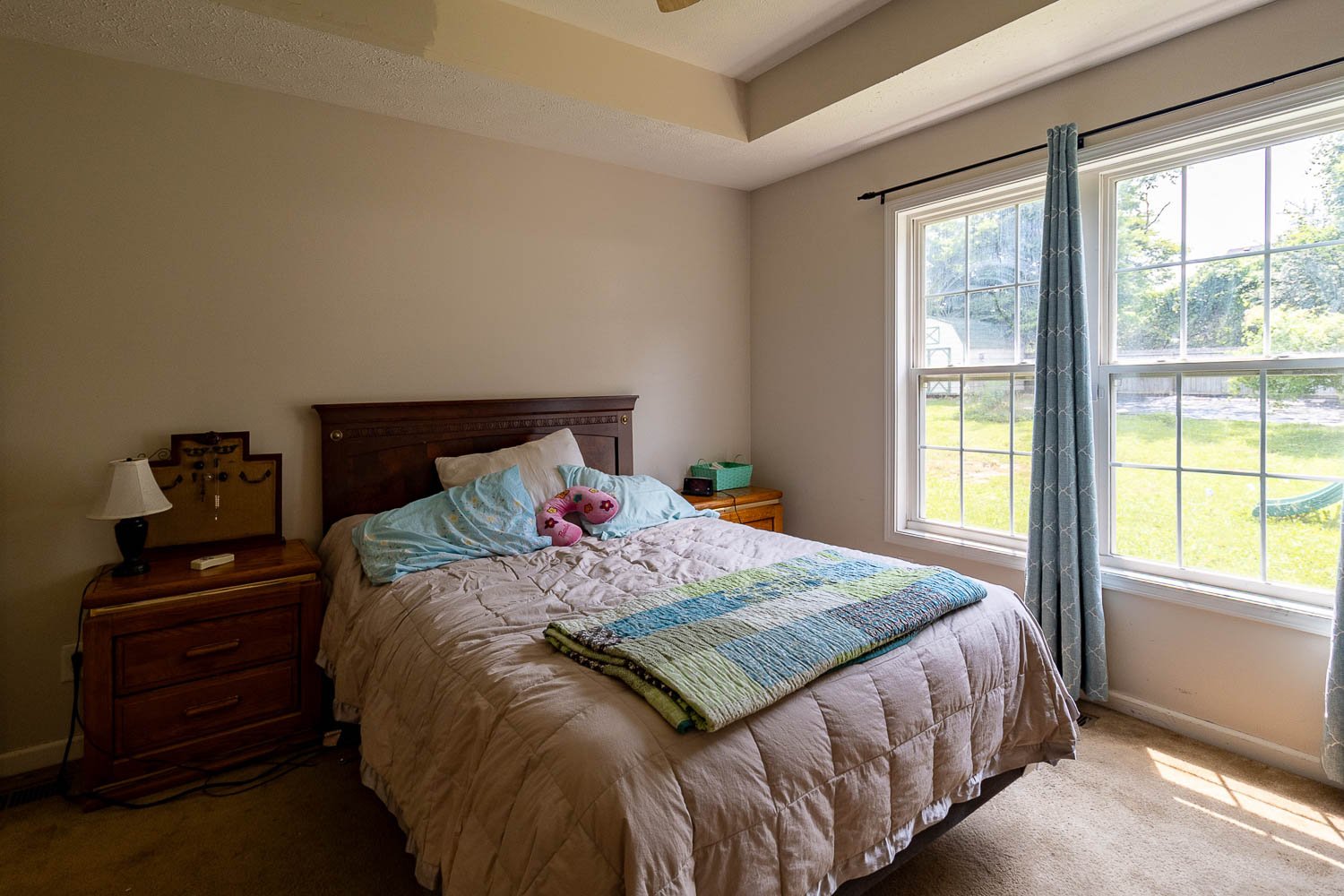 Rich color and shadow